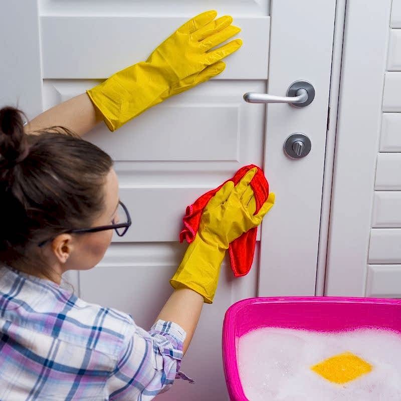 How to Clean White Doors: The Ultimate Guide for a Spotless Home